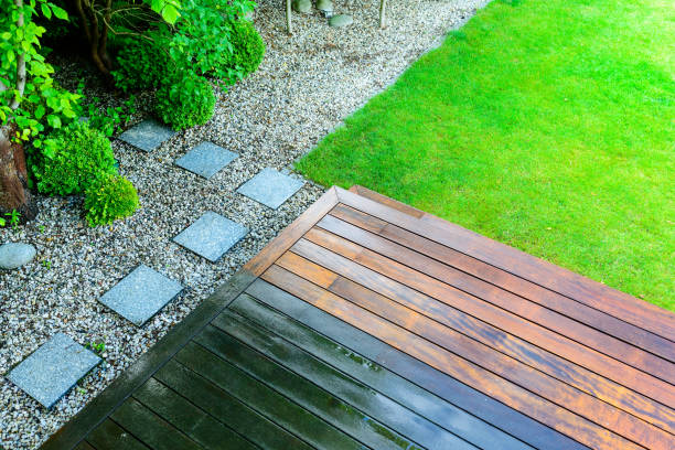Best Sidewalk and Walkway Cleaning  in Campbell, FL
