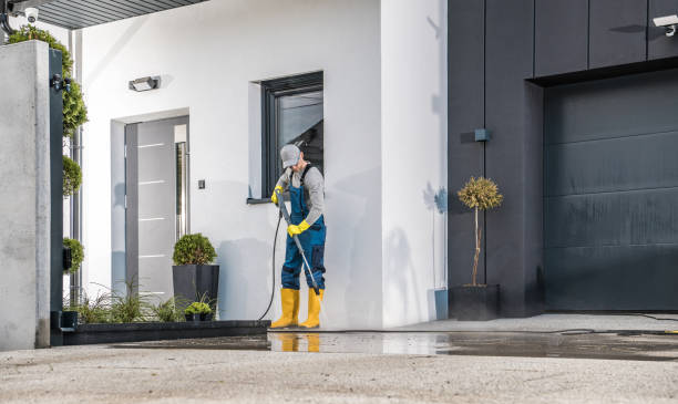 Best Spring Cleaning  in Campbell, FL
